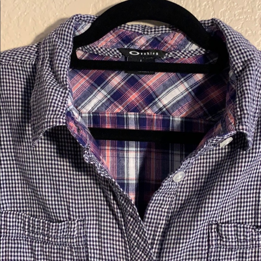 2 Oakley Flannels Button Down Shirts Large - image 3